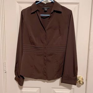 Brown no-iron blouse, stretch